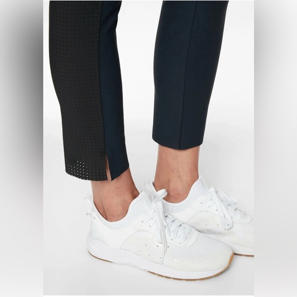 Athleta Stellar Cropped Leggings - Picture 4 of 10